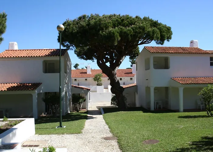 Aldeia Da Falesia